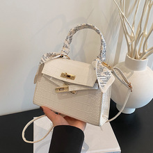 ���|��С��Ů��2025�¿�羳ʯ�^�y�ٴ�����С��Ů�ֵ�μ�б���