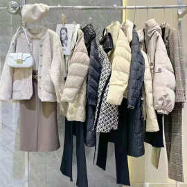 韩宜25冬时尚优雅中长款修身羽绒服大衣外套连衣裙精品杂款混批货