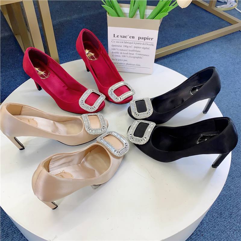 Red Satin Bridal Shoes Shallow Mouth Rhinestone Square Buckle High Heels Evening Square Toe Stiletto Fashion Shoes Manufacturer