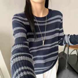 撞色条纹镂空薄款长袖针织衫女圆领百搭时尚收腰显瘦设计款上衣