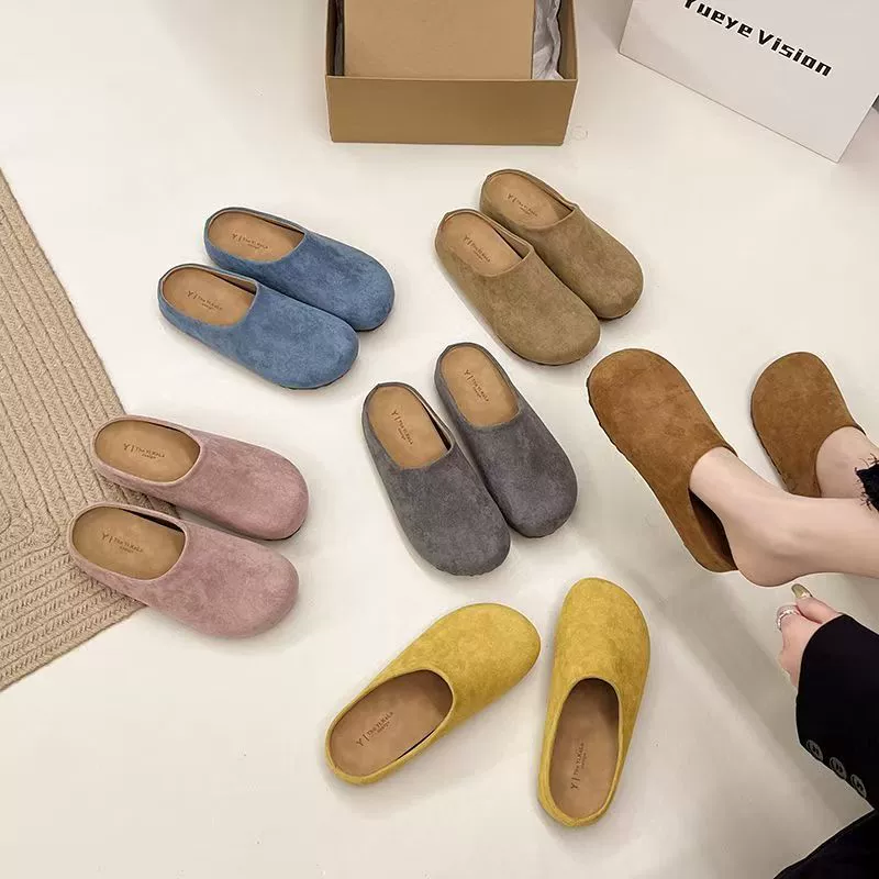 Retro slippers, Spring/Fall 2025 model, suitable with a skirt