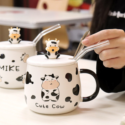 Cute milk cup with lid, spoon, good-looking mug, student couple cup, creative cow ceramic cup, coffee cup
