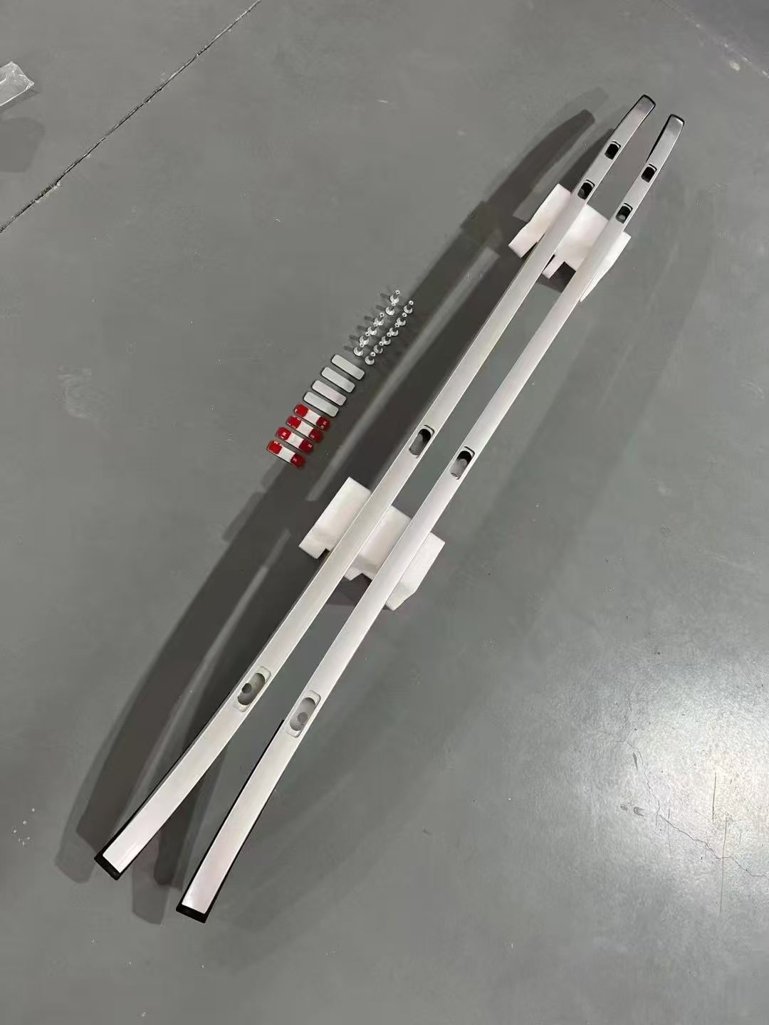 Suitable for 12-26 models of CRV original factory roof racks, specifically for Honda. 21 models of modified no-drill CRV HaoYing