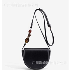 2025秋季新品女包棕色质感时尚百搭简约休闲不对称单肩腋下斜挎包