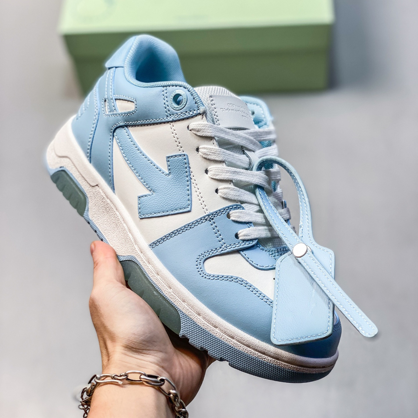 Zapatos de skate de alta calidad OFF para hombres, zapatos deportivos casuales de tacones planos para mujeres, zapatos de moda europeos y estadounidenses