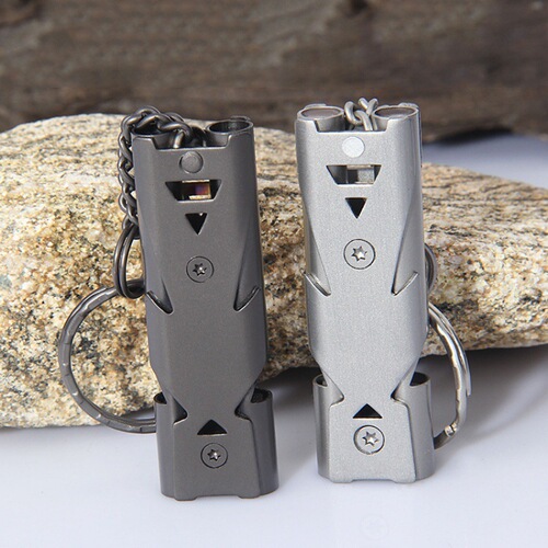 Stainless steel whistle, outdoor survival whistle, high frequency whistle, earthquake life-saving whistle, high decibel blast whistle