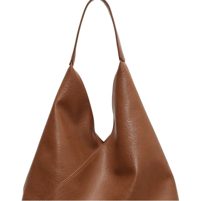 Сумка большой вместимости в стиле ретро с мягкой поверхностью для женщин 2023 новая осенне-зимняя универсальная сумка через плечо в западном стиле для подмышек пригородная сумка-ведро