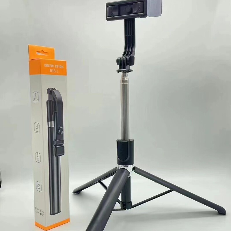 1.7 m Mobile Phone Selfie Stick R1s-L Bluetooth Tripod Integrated Floor Telescopic Stick Portable Desktop Lazy Shake 1.7 m Mobile Phone Selfie Stick R1s-L Bluetooth Tripod Integrated Floor Telescopic Stick Portable Desktop Lazy Shake
