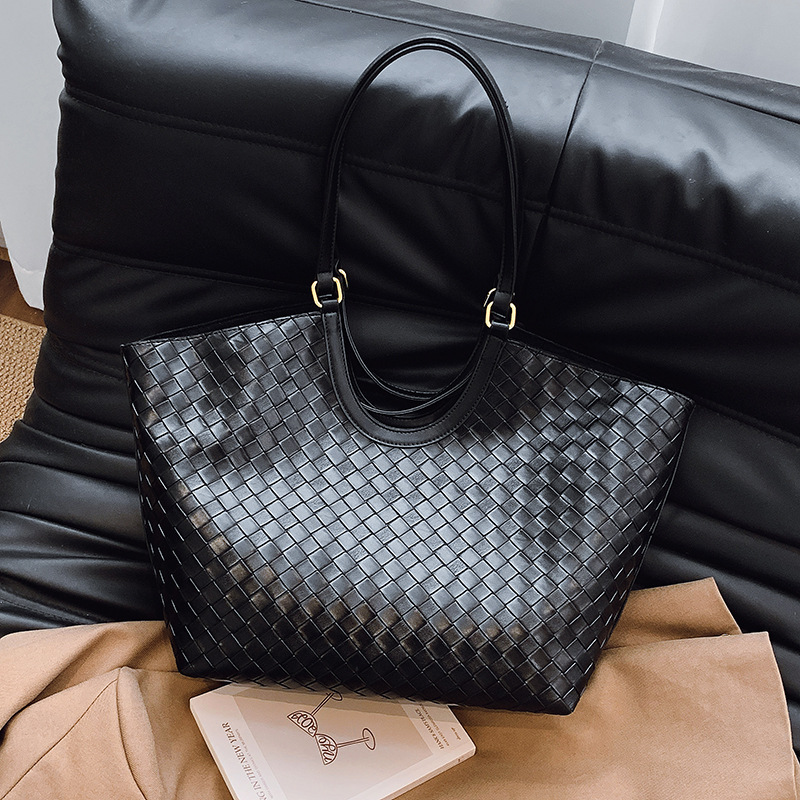 Cross-Border Women's Large Capacity Luxury Niche Tote Bag, High-End Commuter Handbag And Shoulder Woven Bag - Thumbnail 2