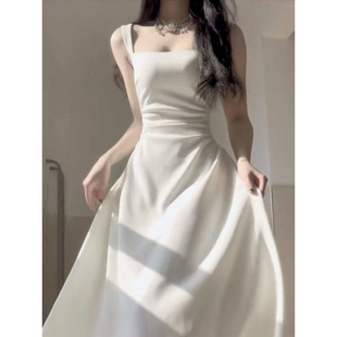 Tea Break French White Waist-Cinching Spaghetti Strap Dress for Women, Summer High-Quality Petite Fairy Dress