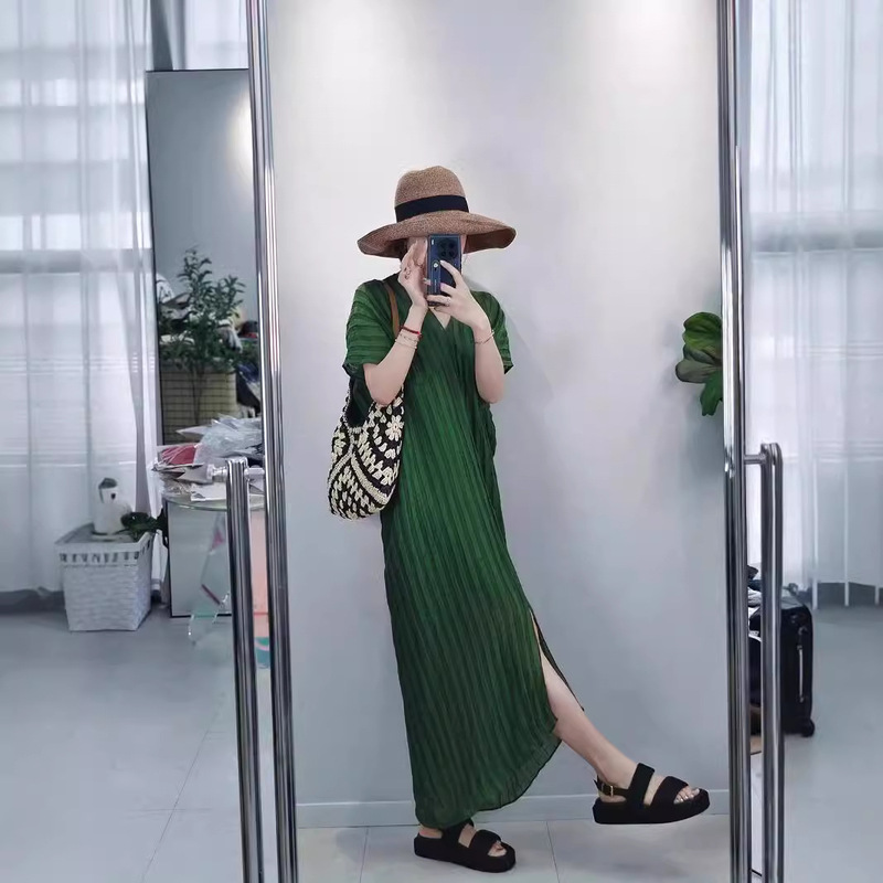 Ready-Made Three-Dimensional Cut Dress, Elegant and Fashionable Lantern Sleeve Long Dress with Textured Surface