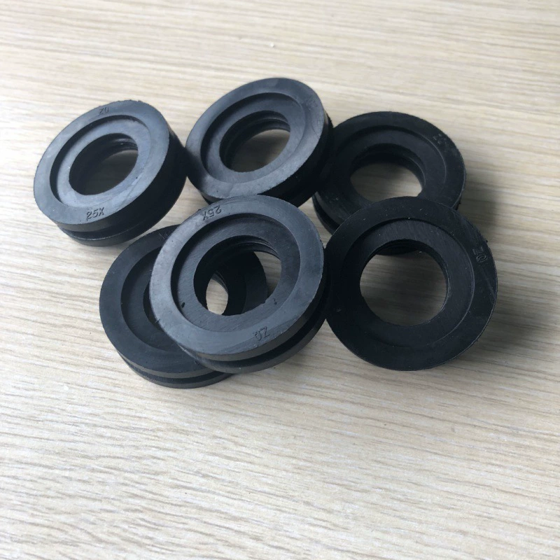 Производитель поставляет плоскую шайбу из силиконовой резины, силиконовую уплотнительную прокладку, буферную прокладку.