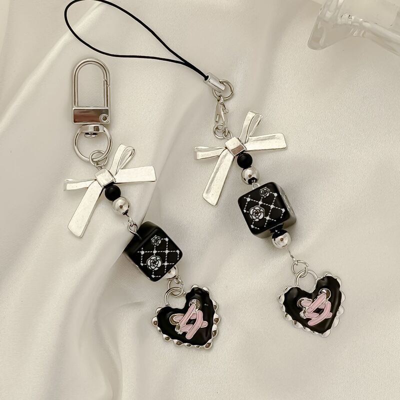 Sweet Cool Style Y2K Heart Bow Mobile Phone Chain Personalized Bag Pendant Ccd Headphone Coin Purse Pendant Keychain