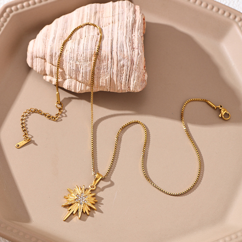 TENA estilo francés vintage estilo rayos de moda colgante collar de sol lujo ligero joyas de alta calidad al por mayor