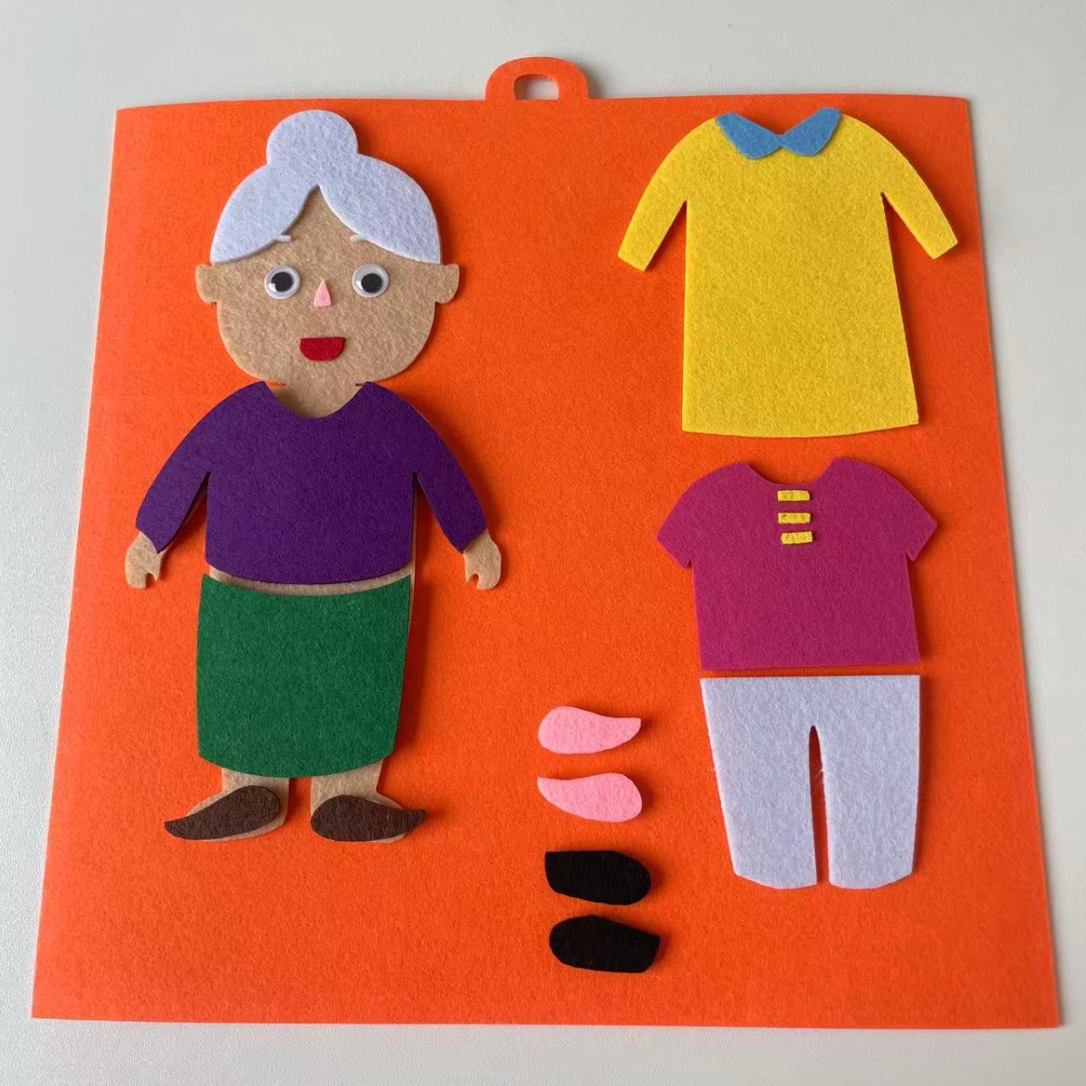 Jardín de infantes personajes de mano juguete área de rompecabezas actividad juguete ayuda didáctica clase pequeña tarjeta de material casero puzzle