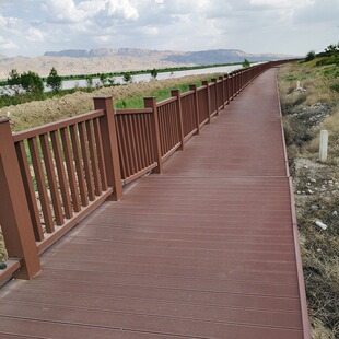 SOURCE Wood Plastic Factory Direct sales plastic wood plank fence fence Park viewing platform wood plastic railing
