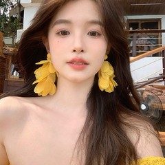 夏日海岛度假风花瓣耳钉超仙甜美气质耳环旅游拍照氛围感耳饰批发