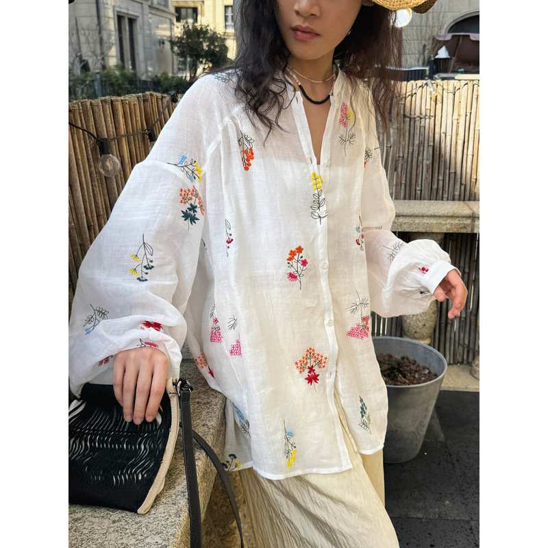 Lvu Summer New French Vacation Style Three-dimensional Embroidered Lantern Ramie Shirt Refreshing Breathable Casual Top for Women