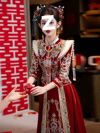 女式T恤;休闲裤;女式马甲