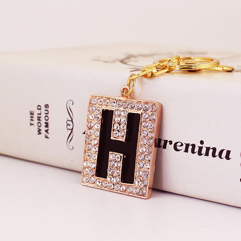 Cute crystal jewelry letter H resin car key chain Women bag buckle accessories pendant key chain 1368 wholesale Cute crystal jewelry letter H resin car key chain Women bag buckle accessories pendant key chain 1368 wholesale
