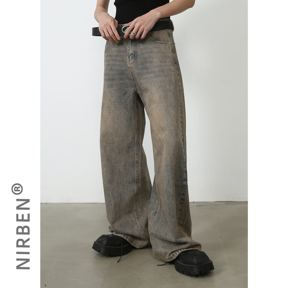 Quần jeans nam ống rộng phong cách retro, dáng suông dài chạm gót, lưng cạp vừa — Vàng gỉ