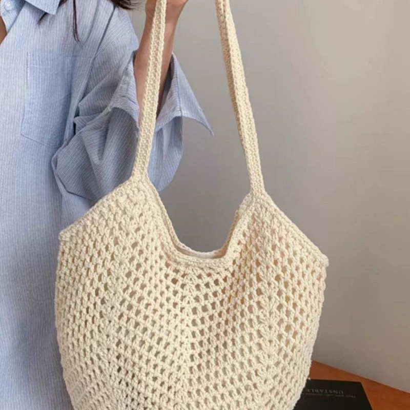 Beach capacious woven one-shoulder bag for leisure, beach style
