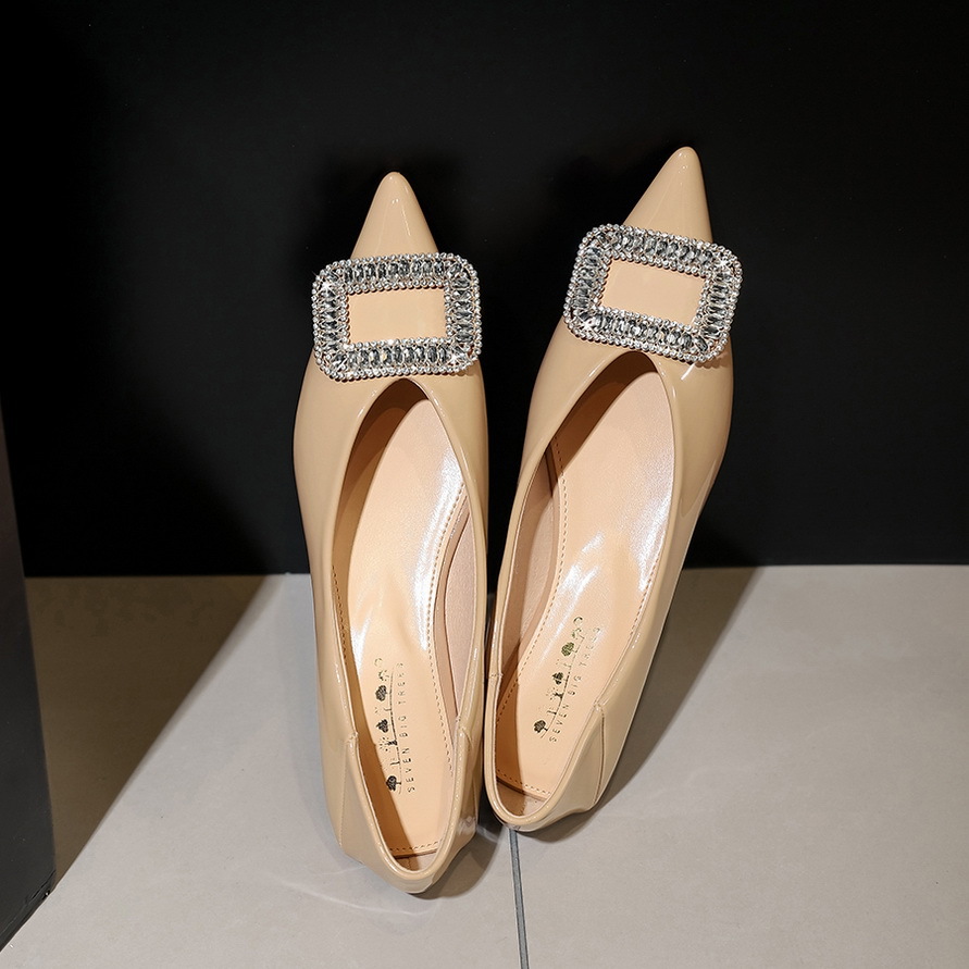 2873-K32 European and American style elegant women's shoes, glossy patent leather, shallow mouthed pointed metal rhinestone buckle, flat heels, single shoes