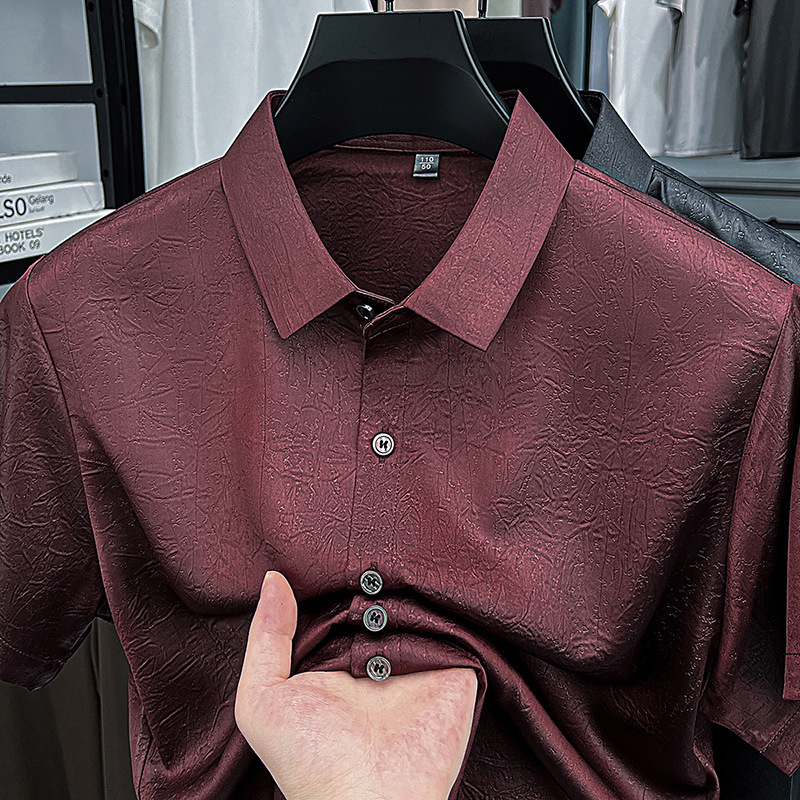 Shirt for Men with Short Sleeves, Made from Old Oil-Silk Material, Imitation Xiangyun Silk, Imitation Mulberry Silk, and Artificial Silk, Suitable for Dad Wear