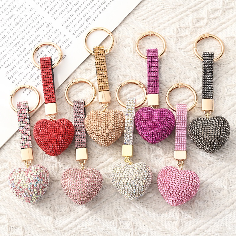 Full Diamond Heart Keychain Cartoon High-End Three-Dimensional Clay Heart Bag Pendant for Men and Women Car Key Holder