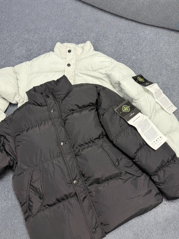 STD跨境石头FW24 防风防水保暖纯色Logo徽标高领单排扣绗缝棉服男|undefined
