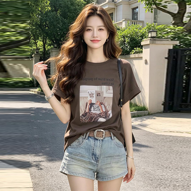 High-End Niche Design Korean Style T-Shirt for Women 2026 Summer New Trendy Slimming Lace Hollow-Out Top
