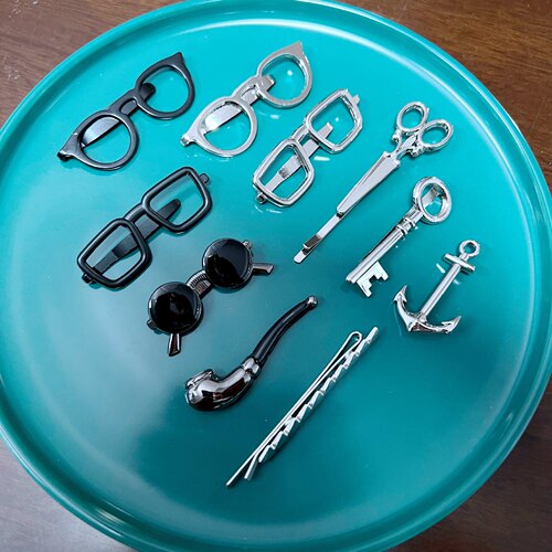 Korean-style metal frame pocket clip, minimalist style tie clip, fashionable personalized trendy accessory, shiny silver color
