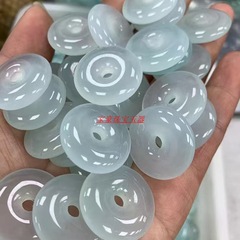 氷のような透明感のある天青色の平安玉ペンダント、男女兼用、石英岩玉ボタン、玉ペンダント、翡翠ネックレス