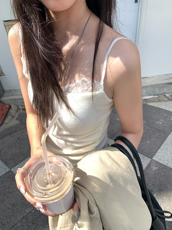黄峥韩版纯欲毛织蕾丝带胸垫吊带背心女秋季收腰褶皱打底530047|undefined