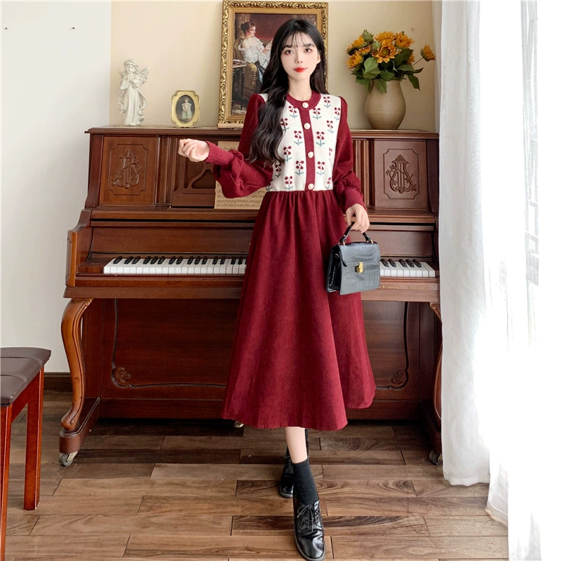 Настоящее платье больших размеров 2022 осень и зима Новое французское Ретро трикотажное платье с круглой талией для девочек
