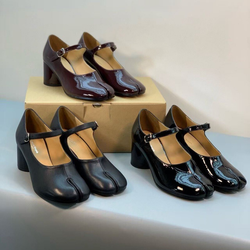 High-End British Style Retro One-Strap Mary Jane Tabi Split-Toe Pig's Trotter Shoes Genuine Leather High Thick Heel Flats for Women High-End British Style Retro One-Strap Mary Jane Tabi Split-Toe Pig's Trotter Shoes Genuine Leather High Thick Heel Flats for Women