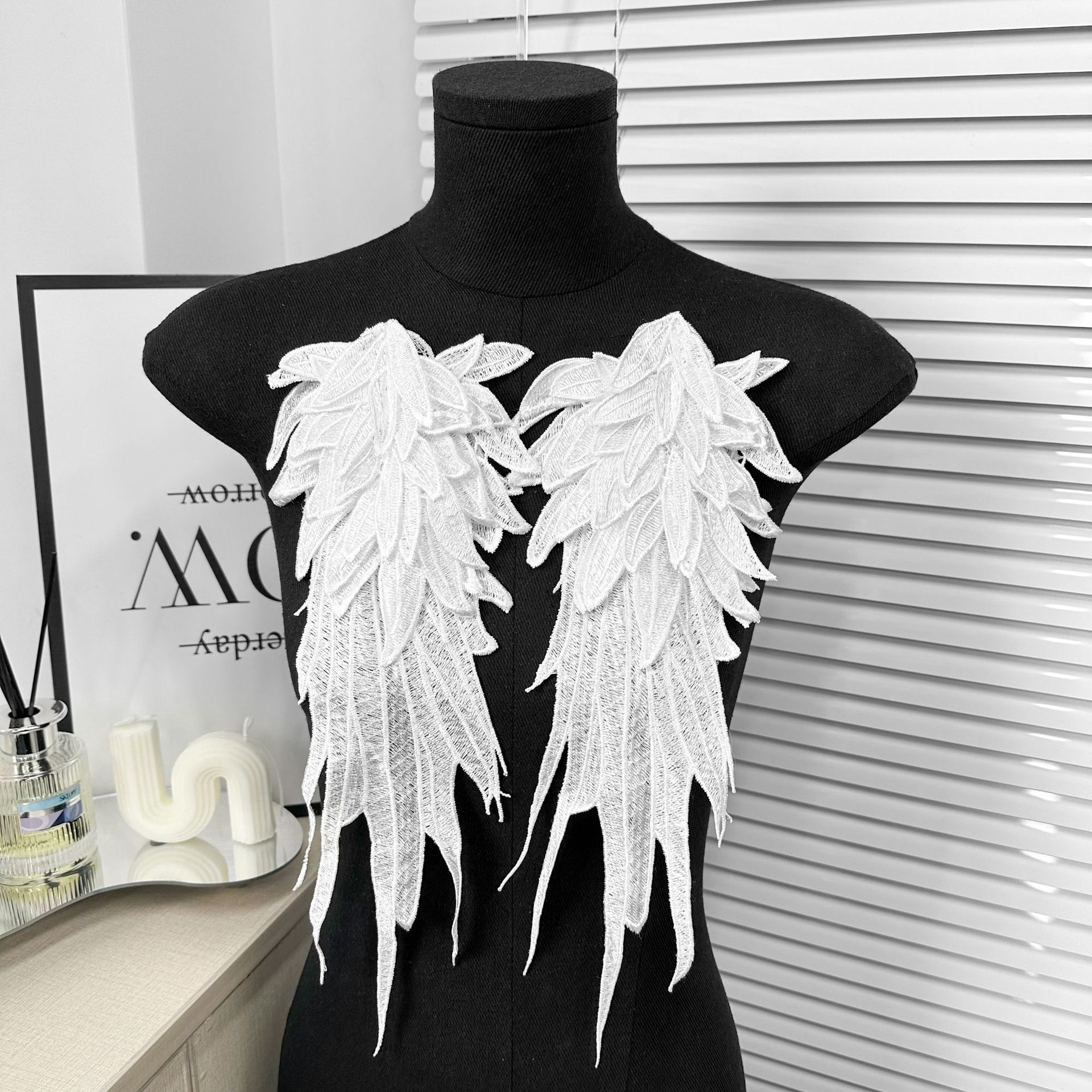 Negro y blanco estereoscópico ángel bordado de encaje vestido vestido vestido tocado accesorios de decoración image 3