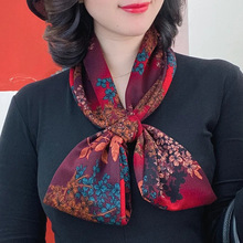 护颈保暖小围脖女士百搭新款印花亮钻丝巾插口丝巾长条韩国小领巾