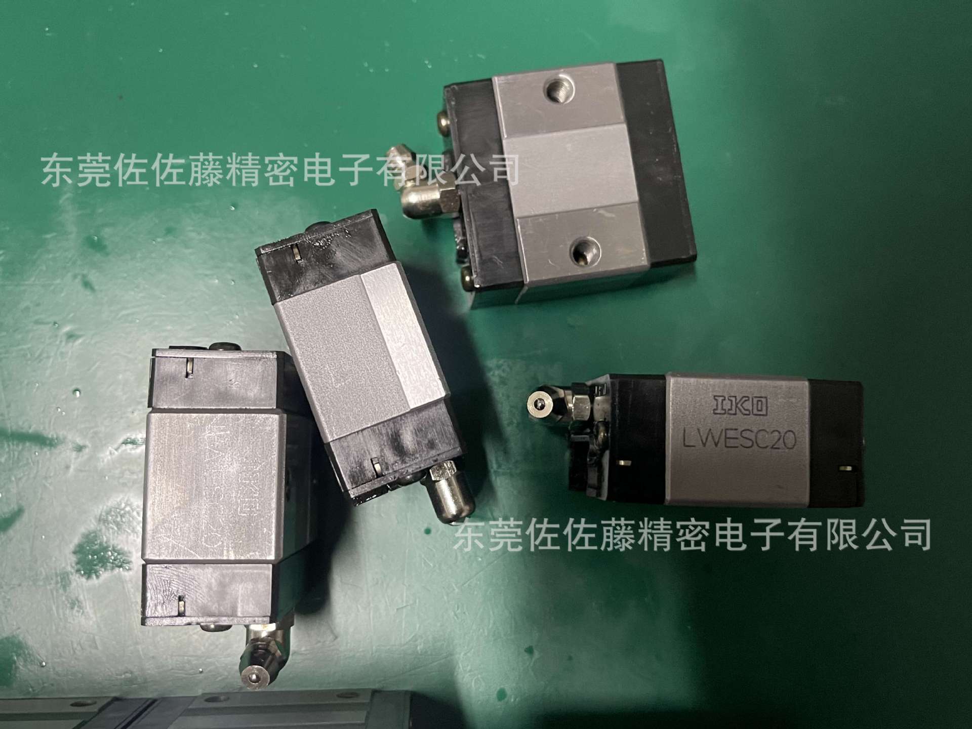 IKO滑块LWESC15 LWESC20 LWESC25 MESC15 MESC20 MESC25