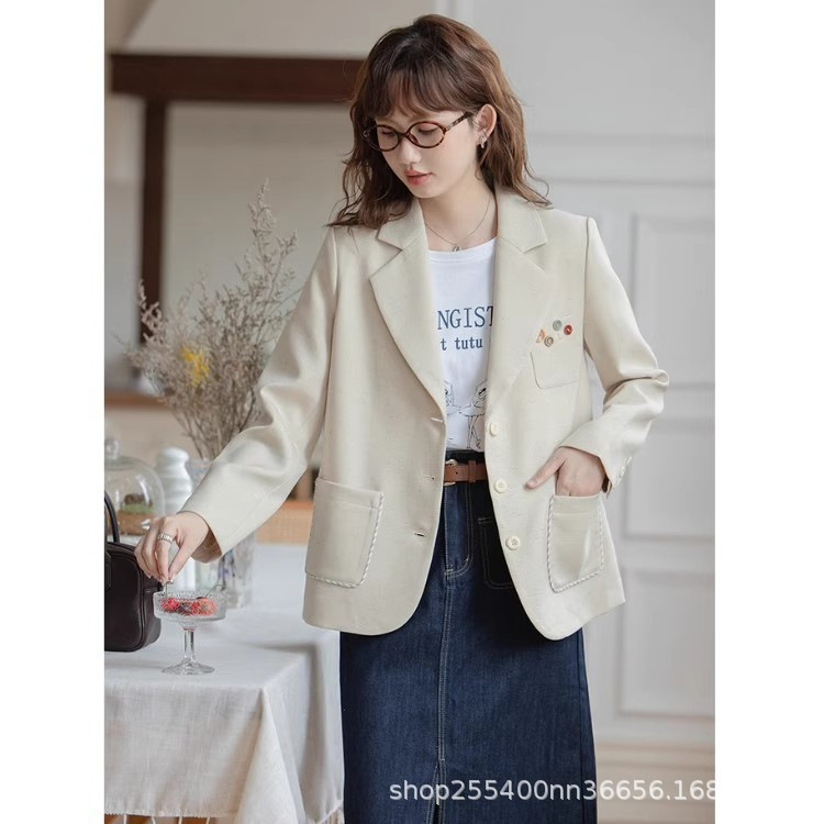 Small Suit Jacket for Women 2025 New Style Small Short Style Unique Beautiful White Design Niche Casual Suit