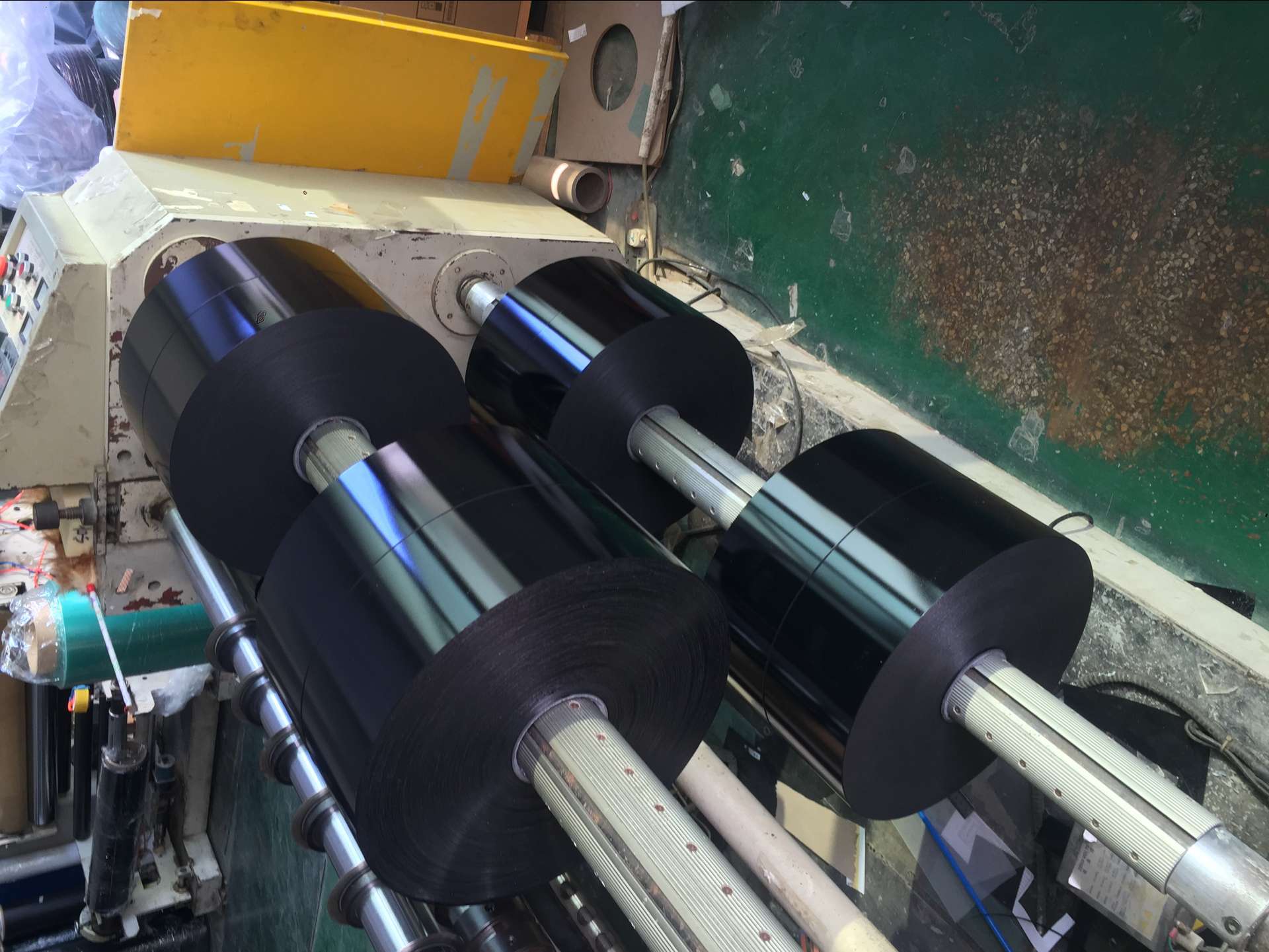 康隆鑫PC1860B无卤不防火哑光中砂厚度0.125mm*尺寸930mm*630m