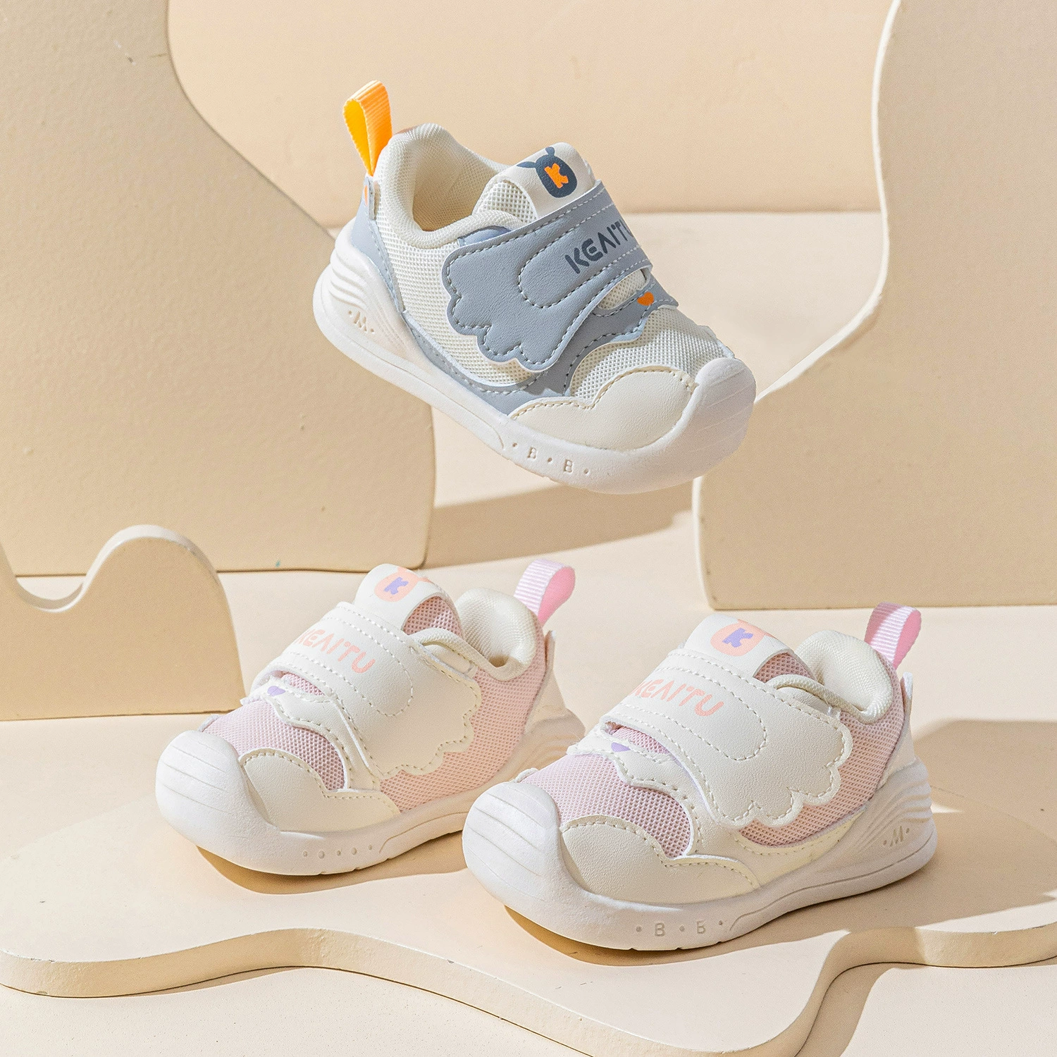 Детская обувь новая весна детская обувь мужская обувь нескользящая детская обувь женская ступенчатая обувь мягкая подошва дышащая обувь оптом