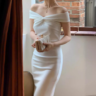 French White One-shoulder Off-shoulder Evening Dress Registration Certificate Hepburn Style Pleated Slim Hip-hugging Slit Mid-length Skirt