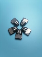 zCɫýz^zɼĥ͸ߜ͸g