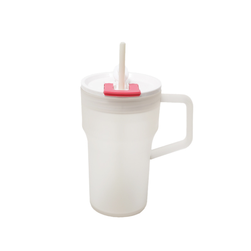 Nuevo alto valor de la cara de los estudiantes tazas de té de verano estilo coreano de gran capacidad mango taza de paja de plástico taza de agua de hielo
