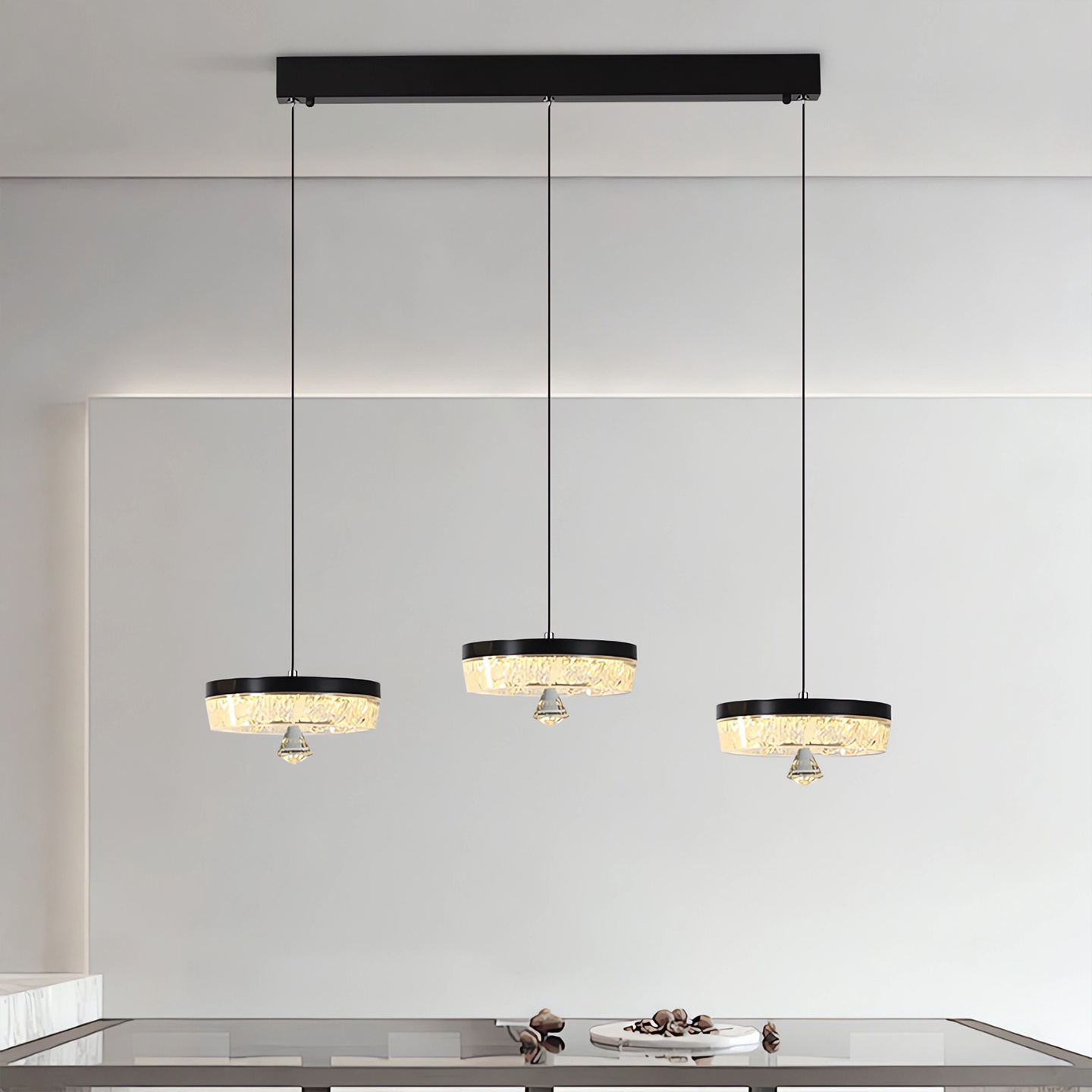 Lámpara de la sala de estar minimalista italiana de lujo ligero de gama alta nueva protección de ojos de espectro completo lámpara de comedor lámpara 002L
