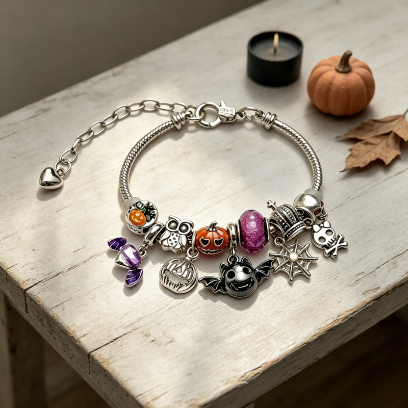 Pandora-style bracelet European and American Halloween party accessories pumpkin bat wizard hat skull pendant silver snake bone bracelet