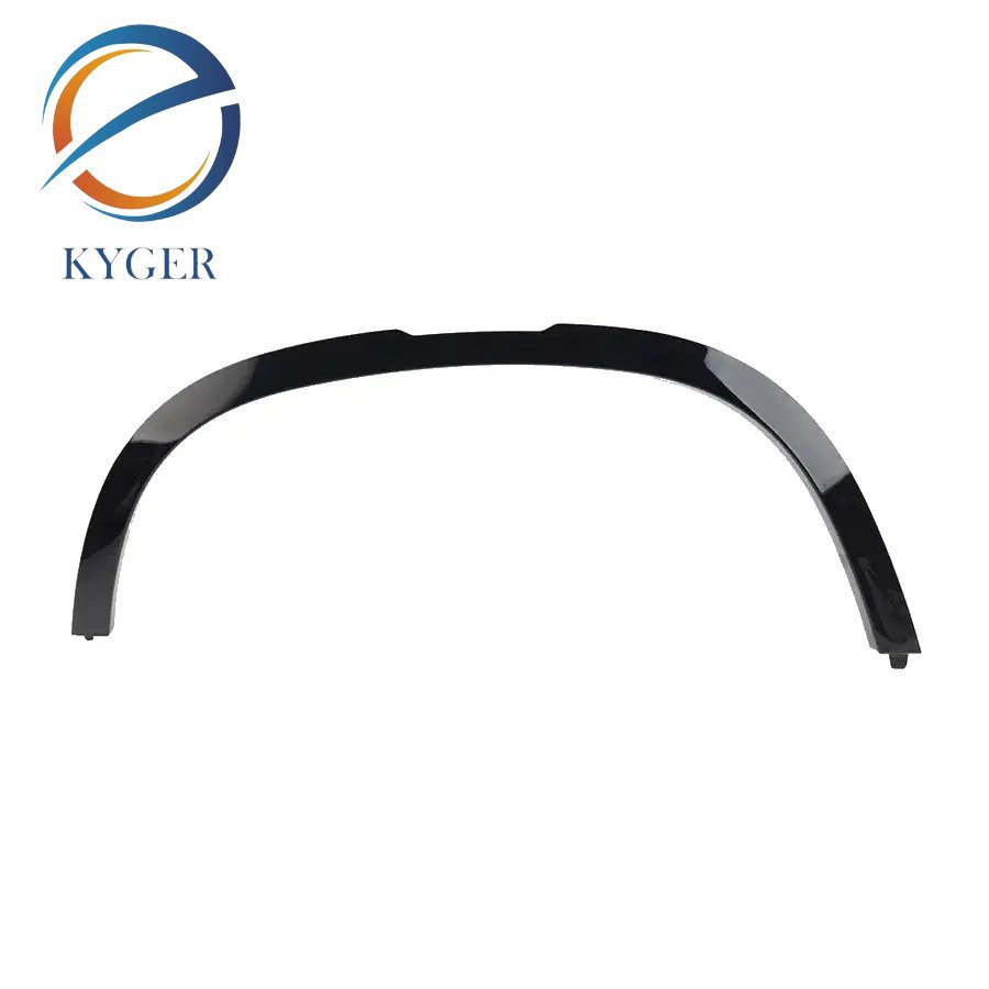 Suitable for Land Rover right front wheel eyebrow LR130584 high quality auto parts KYGER