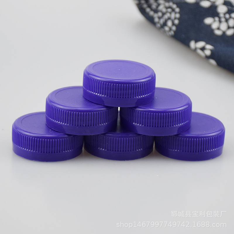 100 large purple mouths; PE
