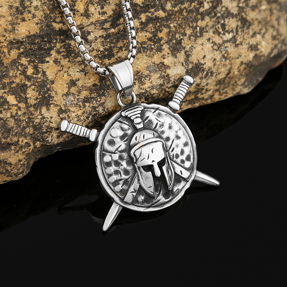 Collier Pendentif Masque Guerrier Spartiate Acier Inoxydable_voghion.com